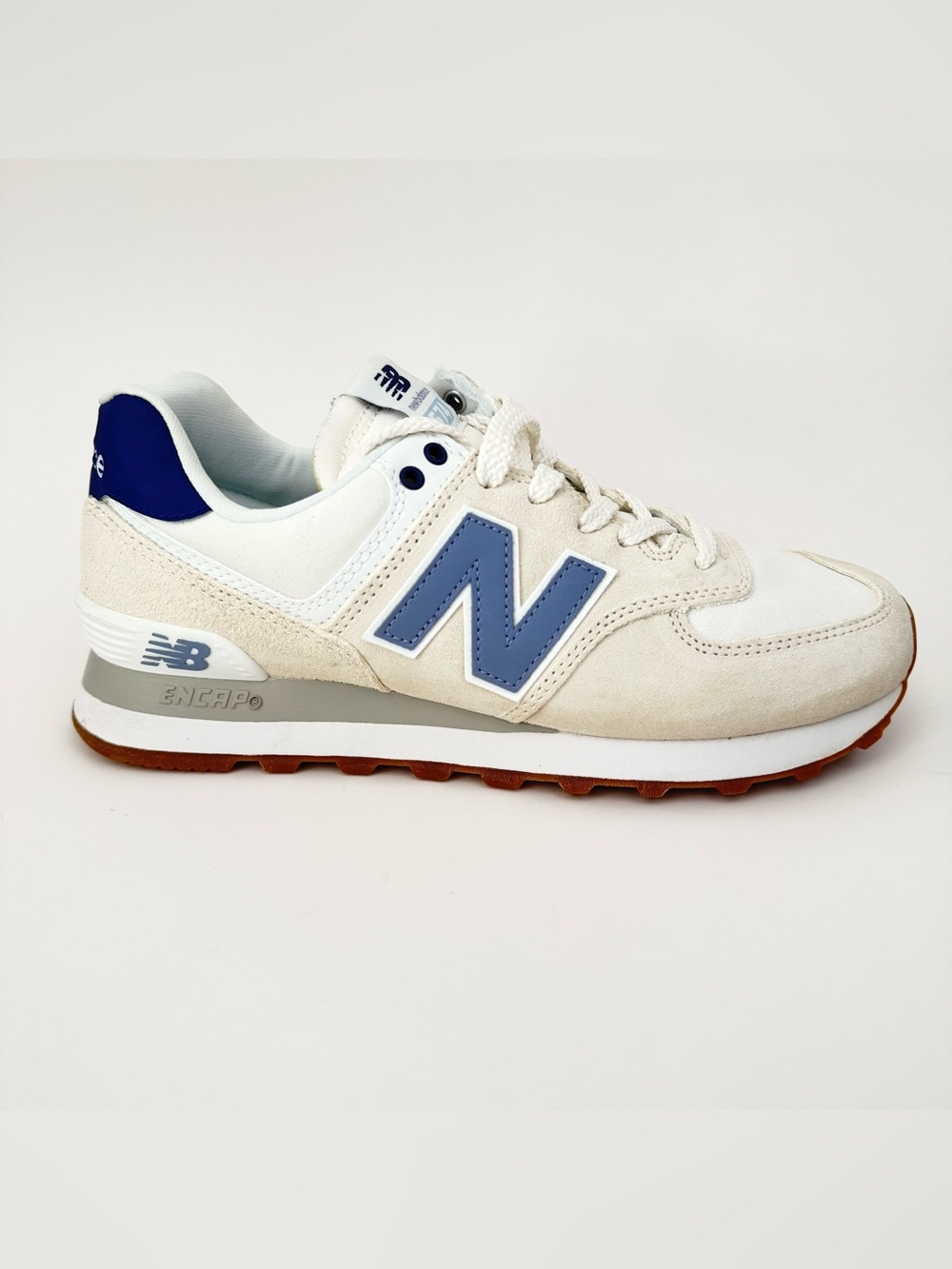 New Balance Women’s 574 Sneakers - 
WL574CBL - size 8 (men 6.5) - New
